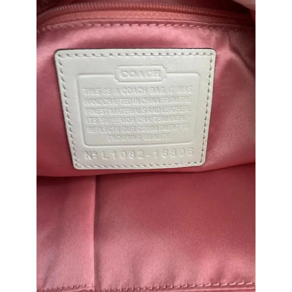 Coach shoulder bag Gold and beige - Picture 4 of 5